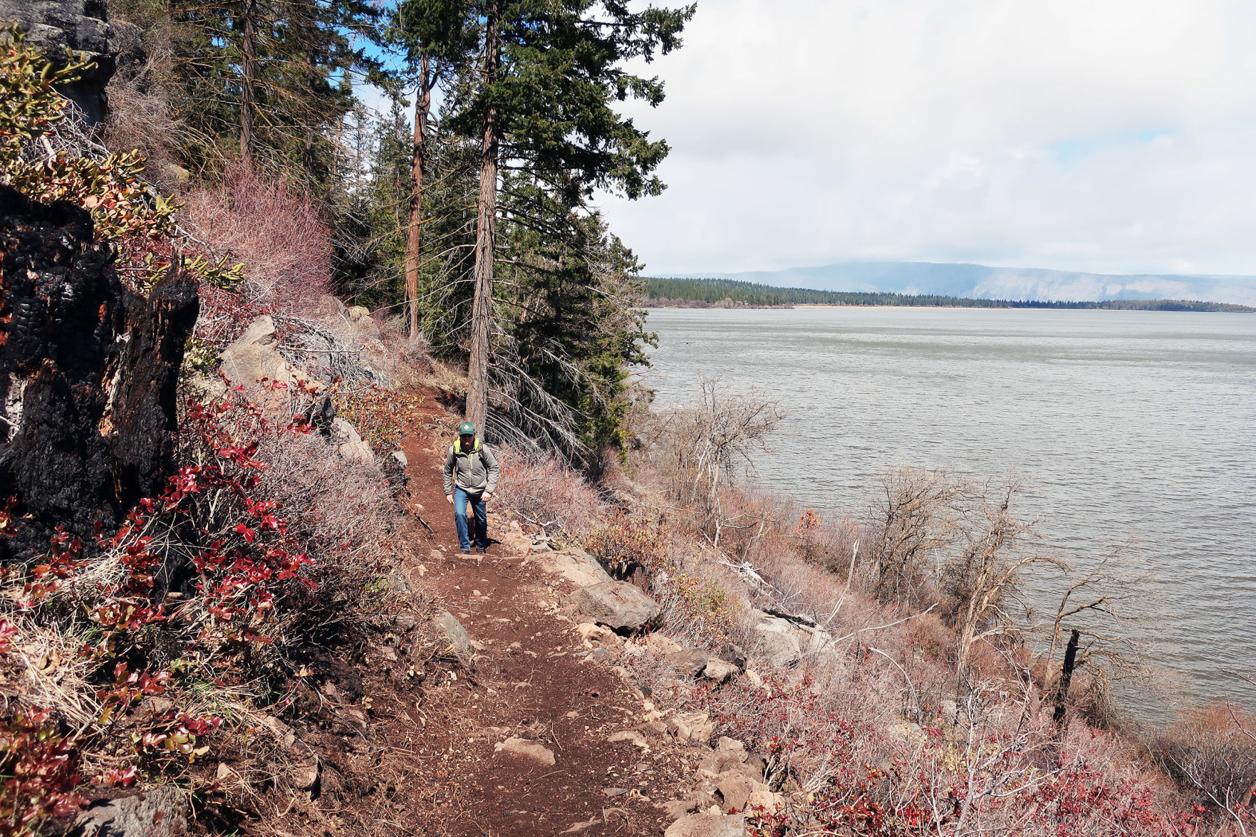 Queen of the Lake trail